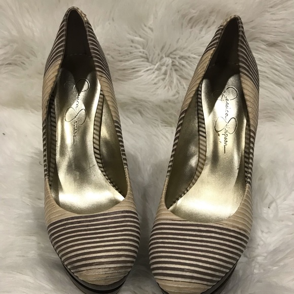 Jessica Simpson - Colie - Picture 2 of 5